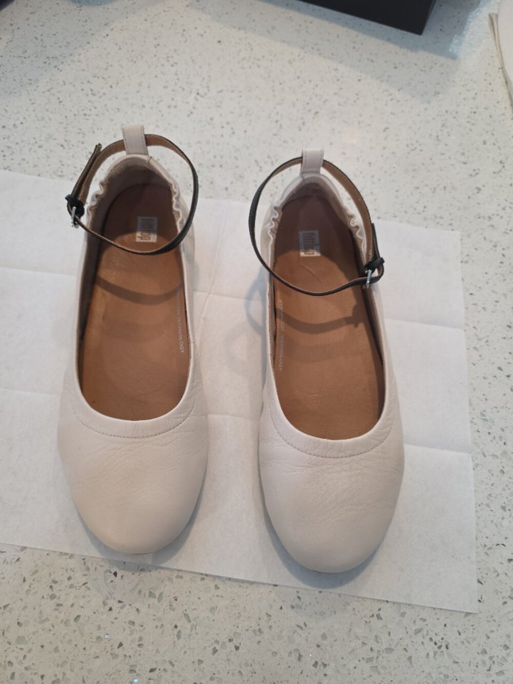 Fitflop Allegro Leather Ballerina Flats Beige Elastic Heel — US 11